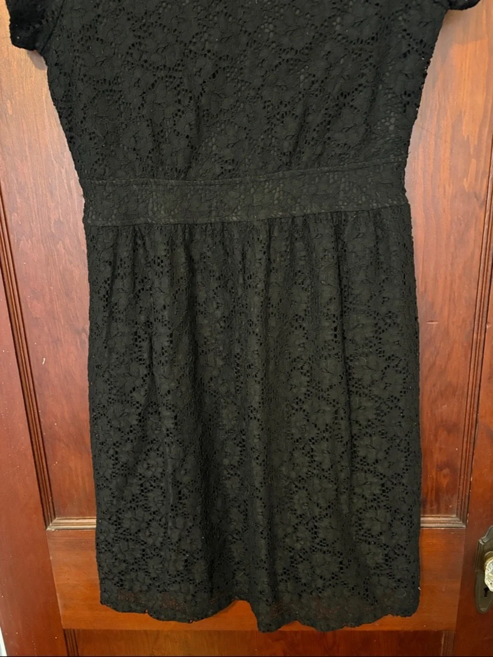 Isaac Mizrahi Black Lace V-Neck Midi Dress